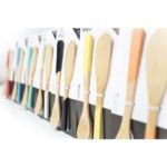 cucharita untador de madera pintada a mano mijo 2