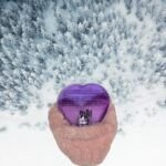 CALENTADOR MANOS ESTUFA INSTANTANEA CORAZON CON FUNDA DE PELUCHE VIOLETA - Imagen 4